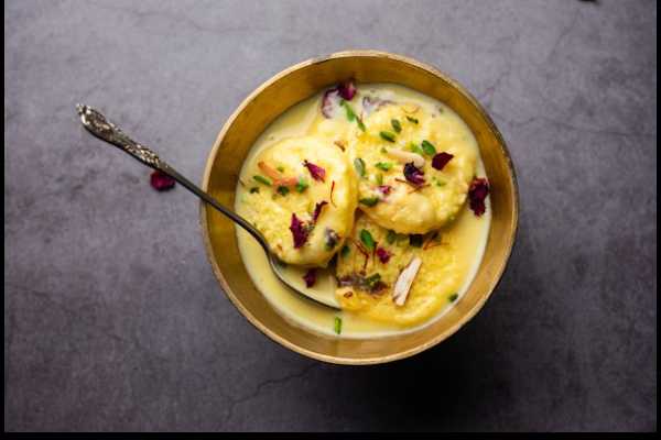 Mango Rasmalai