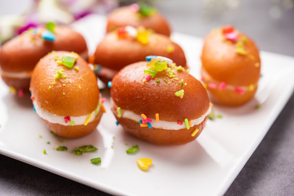 GULAB JAMUN PASTRY