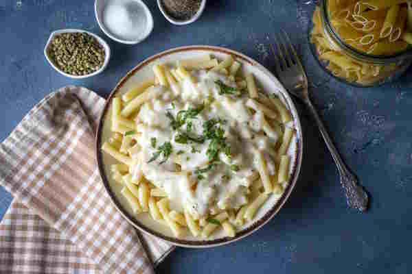 ALFREDO VEG GROUND PASTA