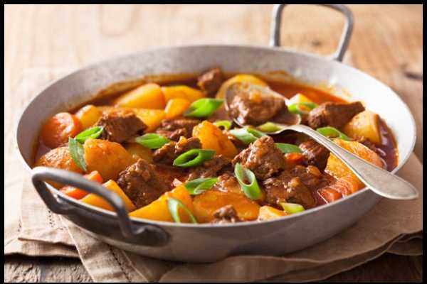 GOAT VINDALOO CURRY